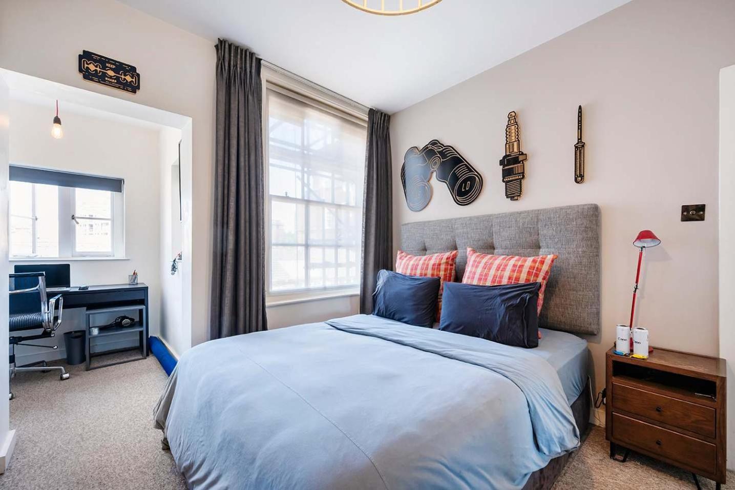 The Writers Light- 2 Bed Shoreditch