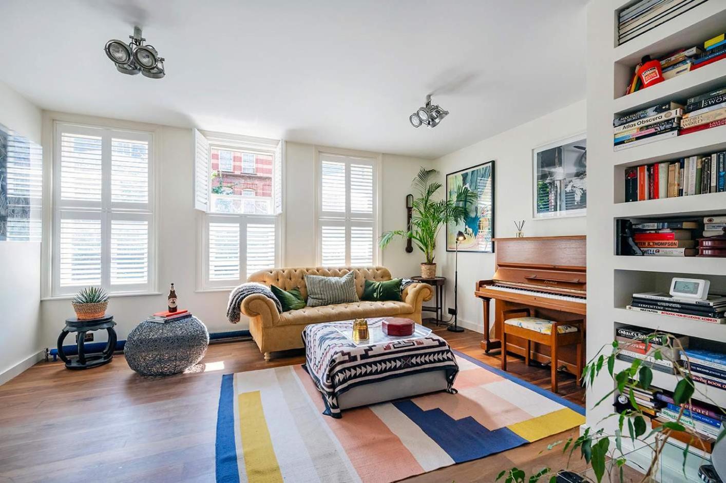 Apartment The Writers Light- 2 Bed Shoreditch London